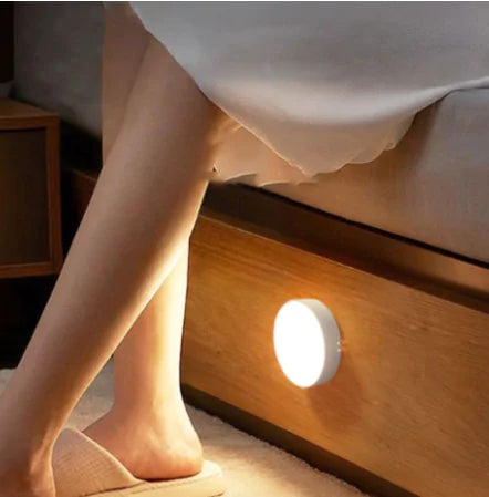 Lâmpada LED com Sensor de Movimento