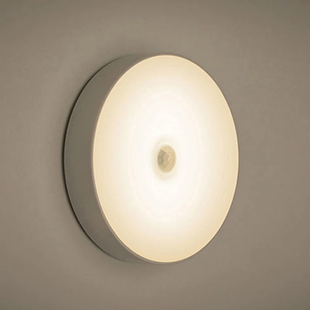 Lâmpada LED com Sensor de Movimento